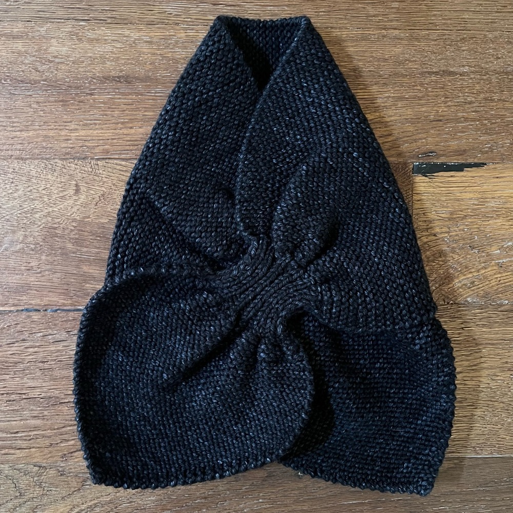 Women’s carbon sledding scarf